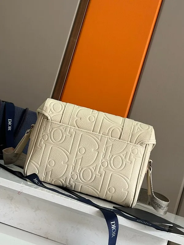 All categories 💚 Top version men’s bags 💚 DIOR 2025 official website new DIOR crossbody bag