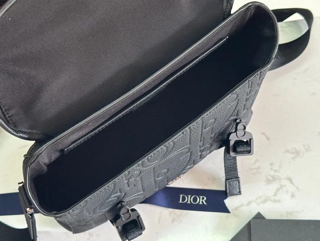 All categories 💚 Top version men’s bags 💚 DIOR 2025 official website new DIOR crossbody bag
