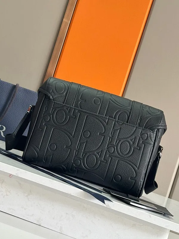 All categories 💚 Top version men’s bags 💚 DIOR 2025 official website new DIOR crossbody bag