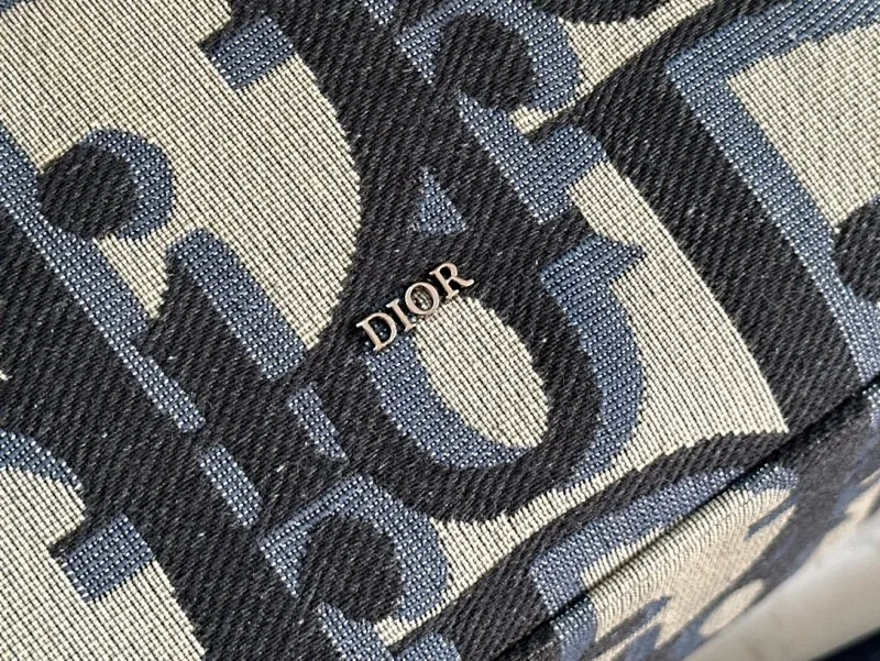 All categories 💚 Top version men’s bags 💚 DIOR 2025 official website new DIOR toiletry bag