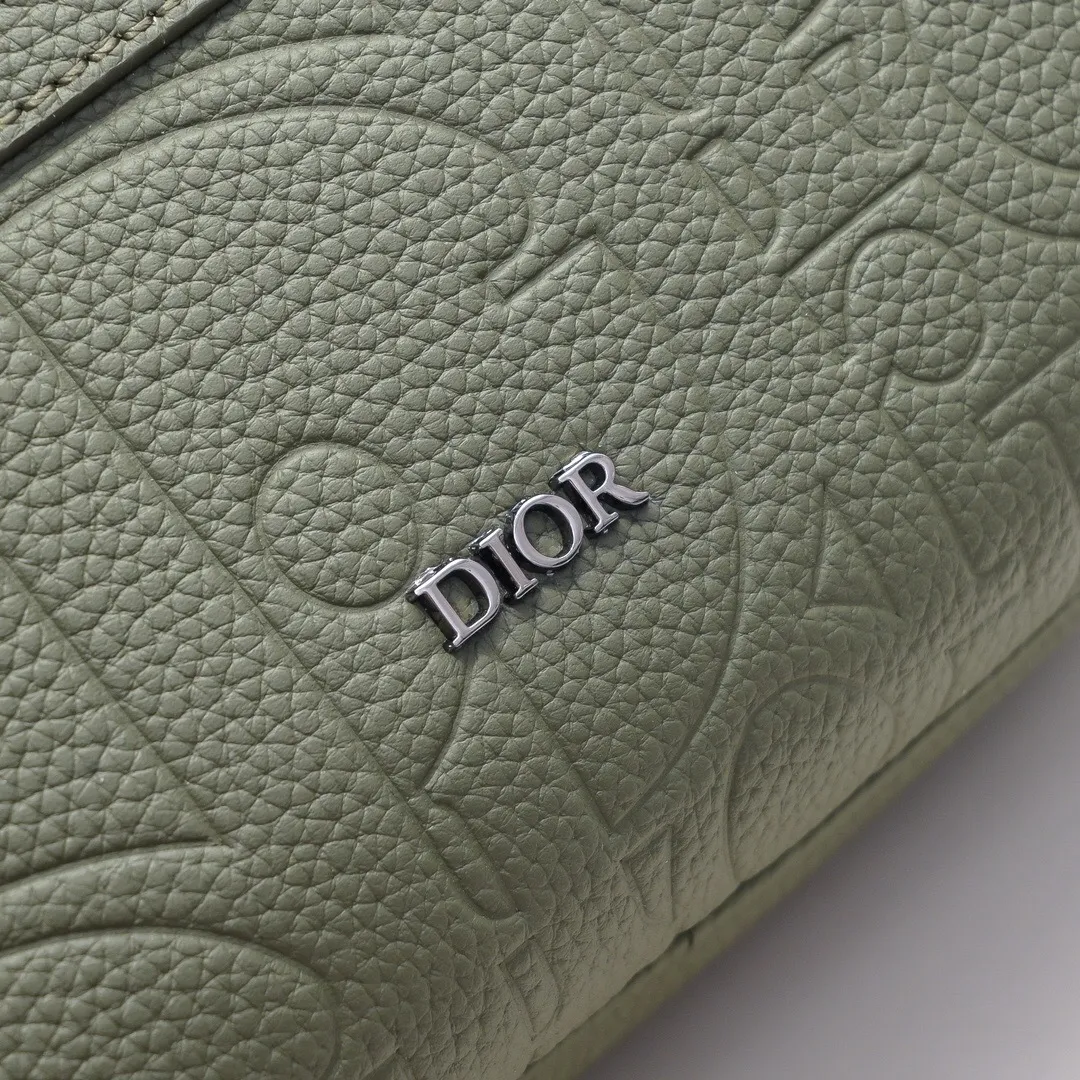 All categories 💚 Top version men’s bags 💚 DIOR 2025 official website new DIOR crossbody bag