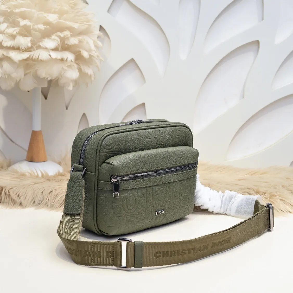 All categories 💚 Top version men’s bags 💚 DIOR 2025 official website new DIOR crossbody bag