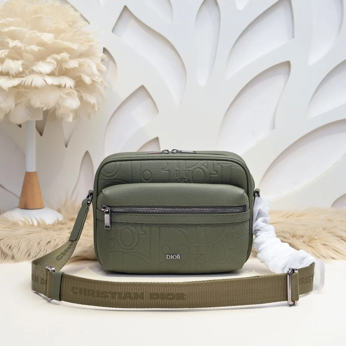 All categories 💚 Top version men’s bags 💚 DIOR 2025 official website new DIOR crossbody bag