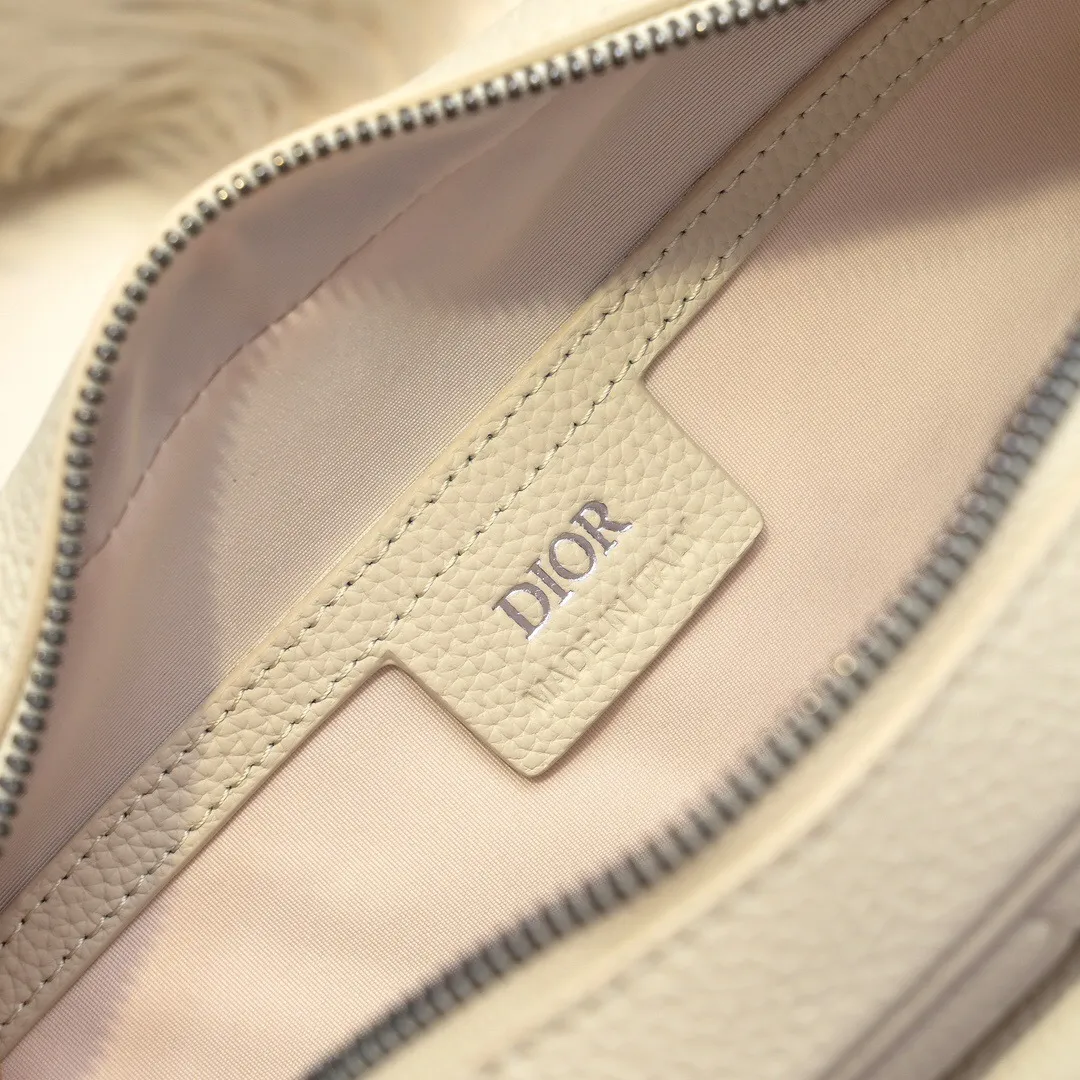 All categories 💚 Top version men’s bags 💚 DIOR 2025 official website new DIOR crossbody bag