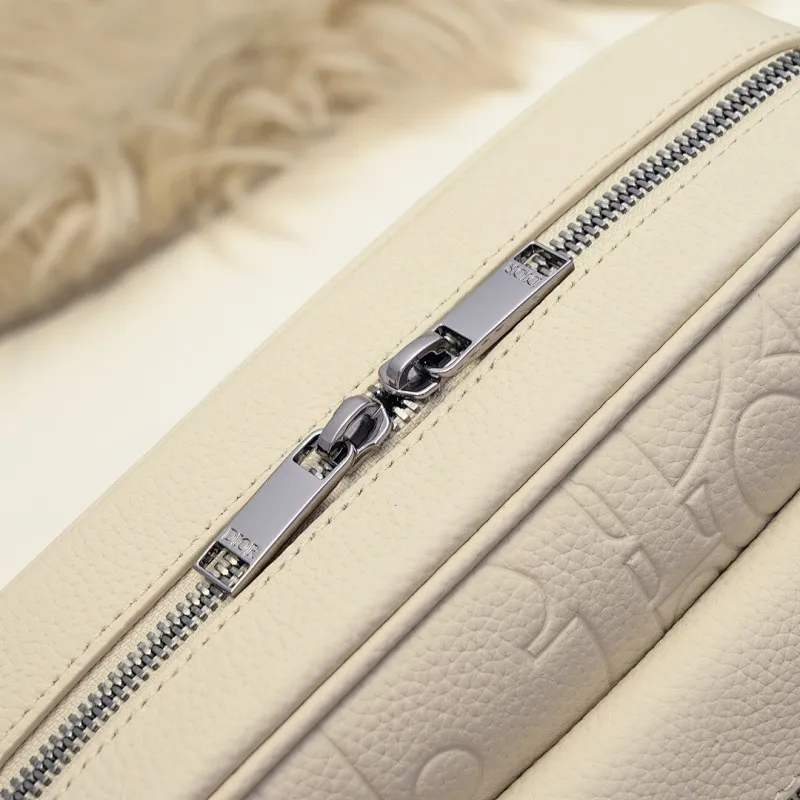 All categories 💚 Top version men’s bags 💚 DIOR 2025 official website new DIOR crossbody bag
