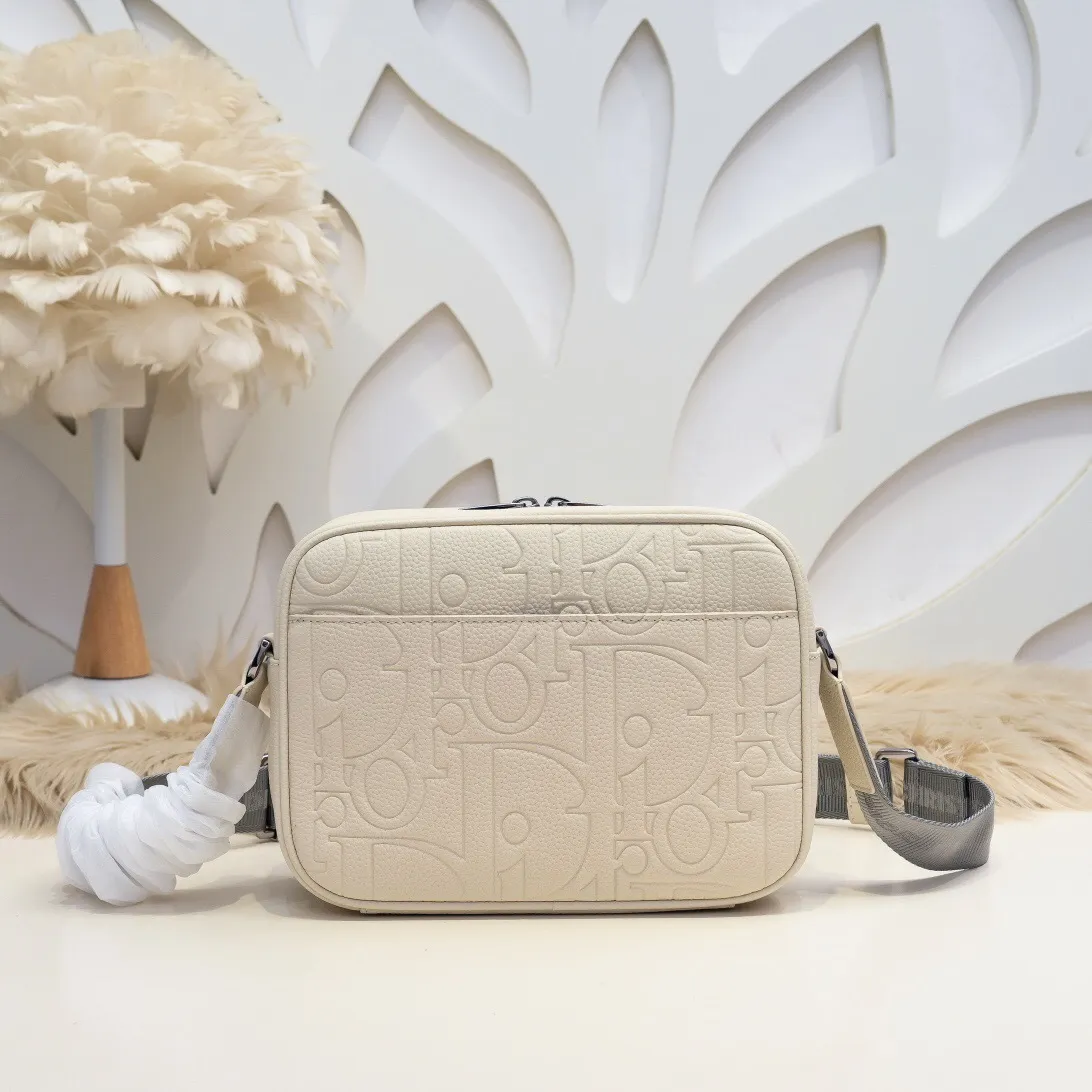All categories 💚 Top version men’s bags 💚 DIOR 2025 official website new DIOR crossbody bag