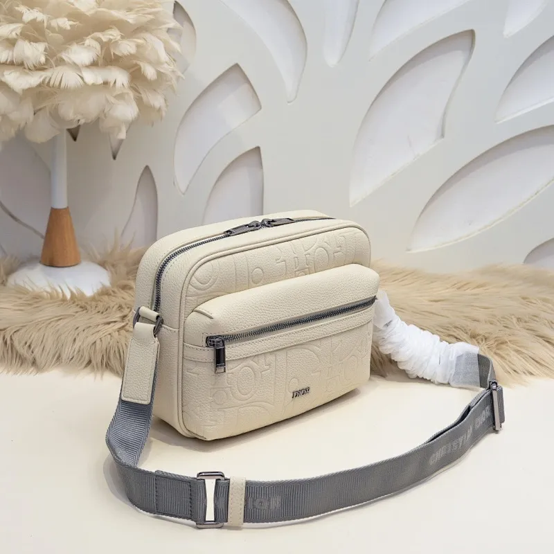 All categories 💚 Top version men’s bags 💚 DIOR 2025 official website new DIOR crossbody bag