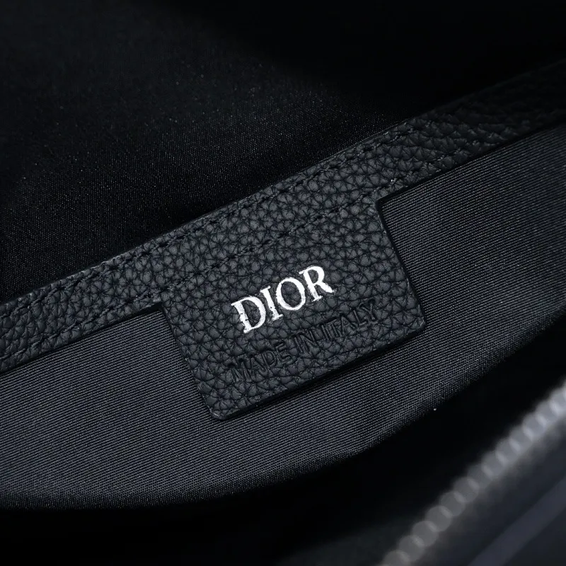 All categories 💚 Top version men’s bags 💚 DIOR 2025 official website new DIOR crossbody bag