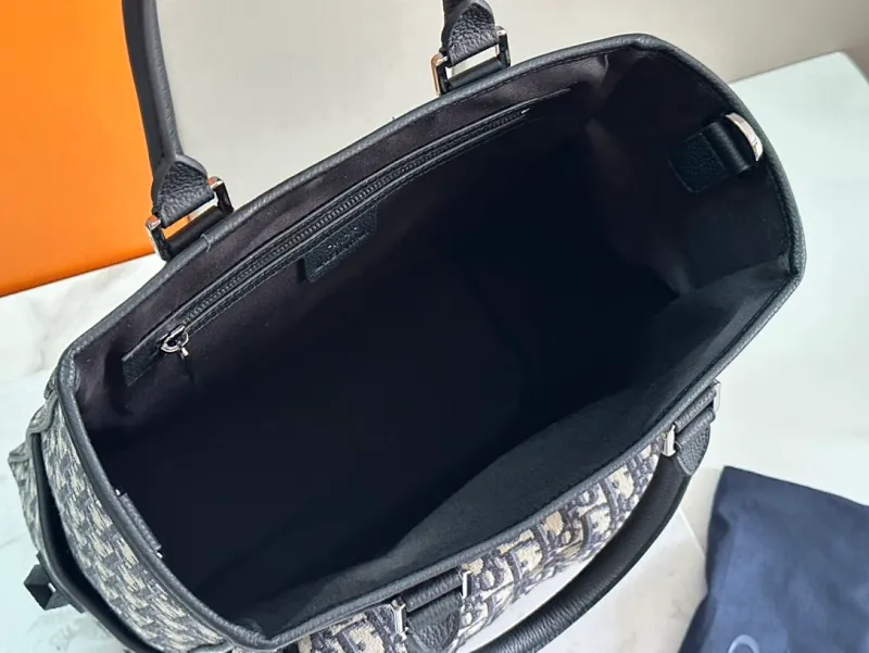 All categories 💚 Top version men’s bags 💚 DIOR 2025 official website new DIOR handbag