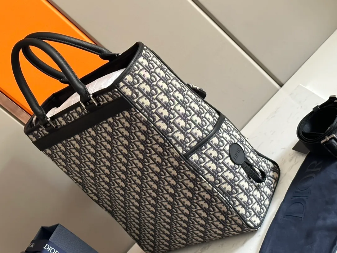 All categories 💚 Top version men’s bags 💚 DIOR 2025 official website new DIOR handbag