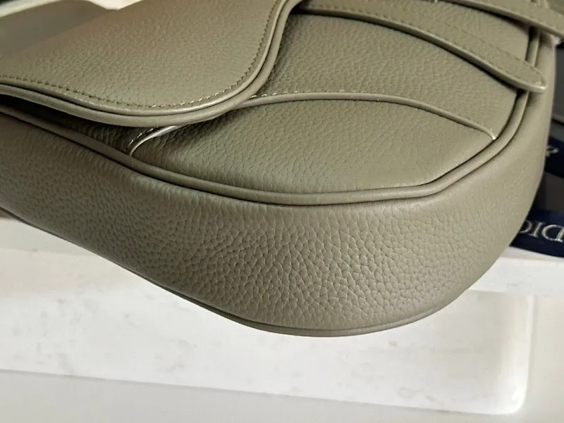 All categories 💚 Top version men’s bags 💚 DIOR 2025 official website new DIOR crossbody bag