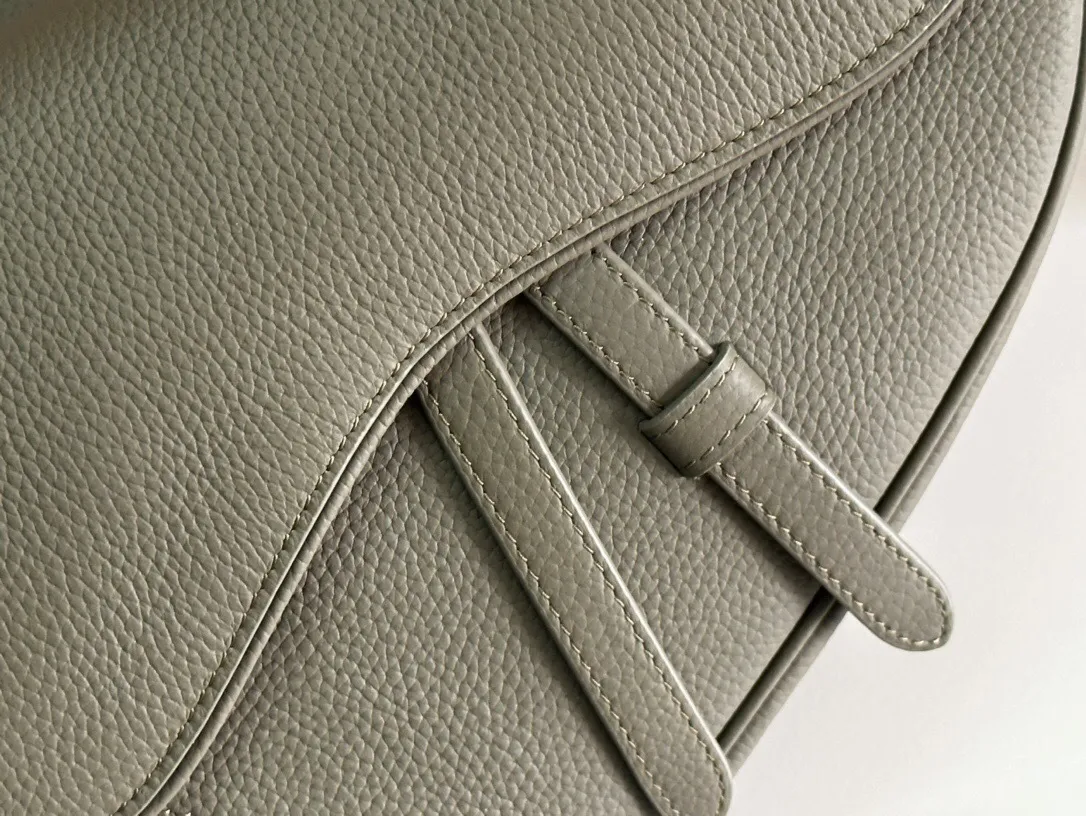 All categories 💚 Top version men’s bags 💚 DIOR 2025 official website new DIOR crossbody bag