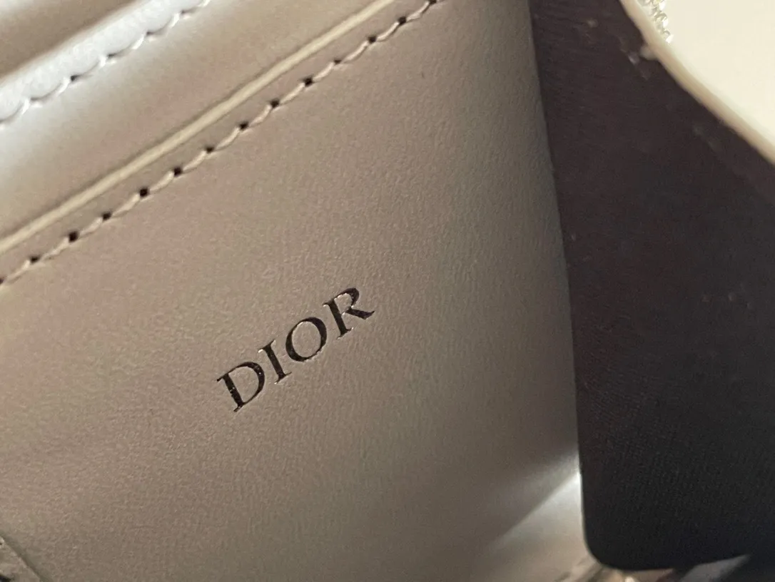 All categories 💚 Top version men’s bags 💚 DIOR 2025 official website new DIOR crossbody bag