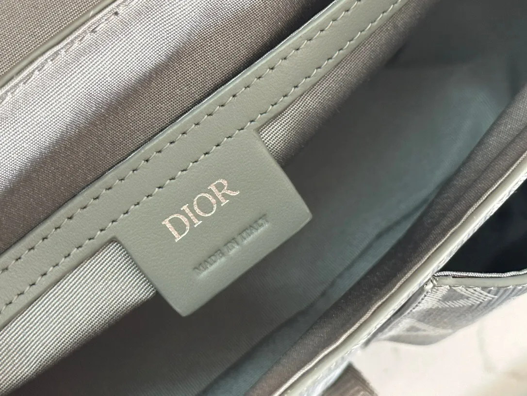 All categories 💚 Top version men’s bags 💚 DIOR 2025 official website new DIOR crossbody bag