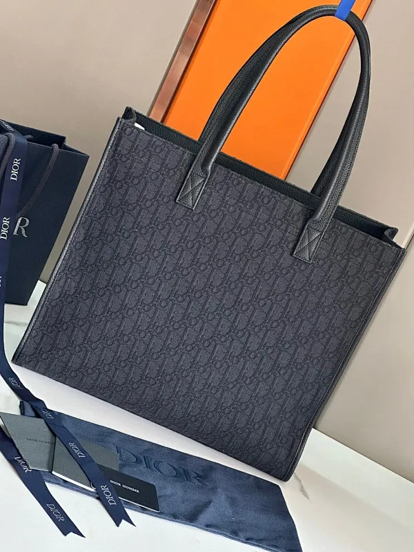 All categories 💚 Top version men’s bags 💚 DIOR 2025 official website new DIOR handbag