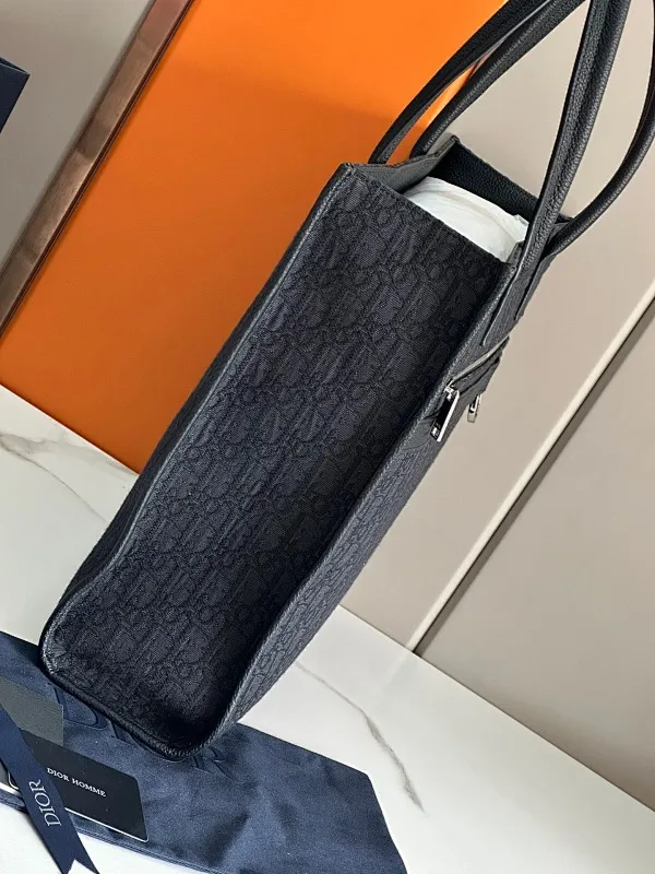 All categories 💚 Top version men’s bags 💚 DIOR 2025 official website new DIOR handbag