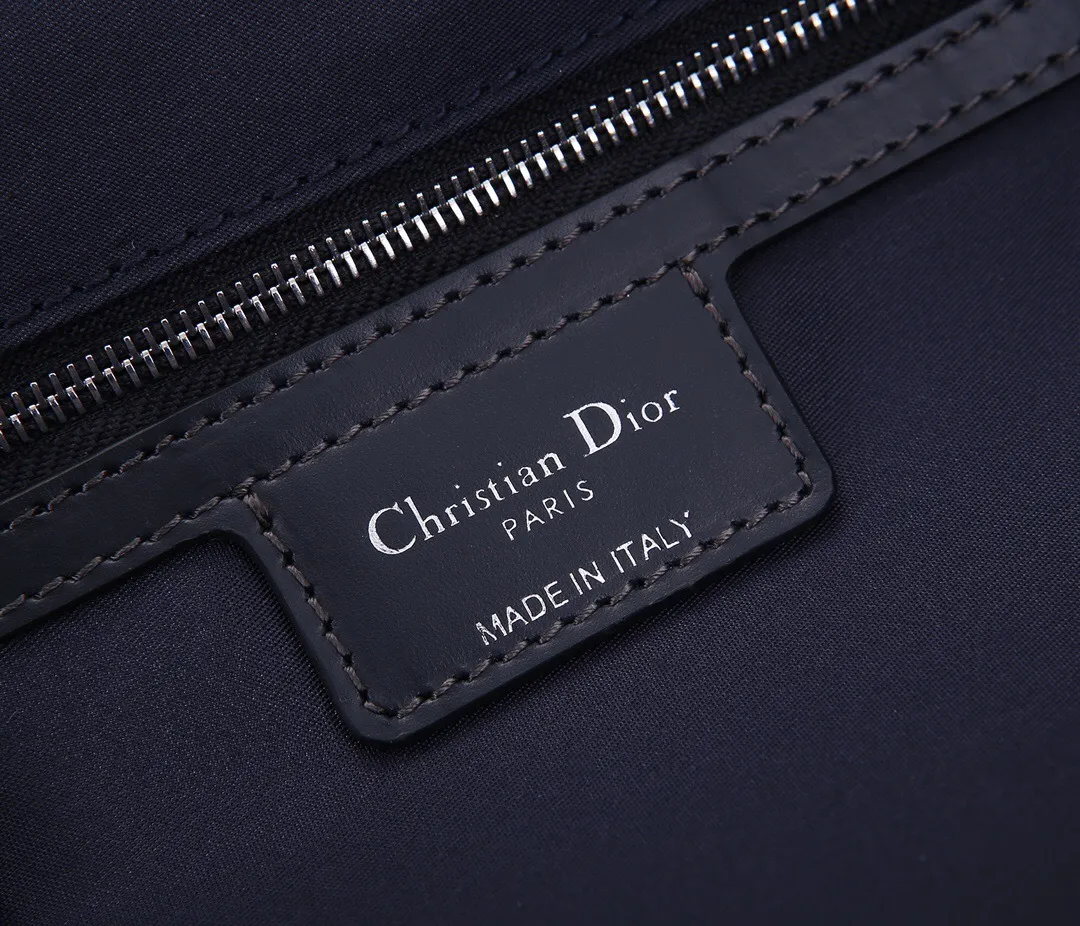 All categories 💚 Top version men’s bags 💚 DIOR 2025 official website new DIOR crossbody bag