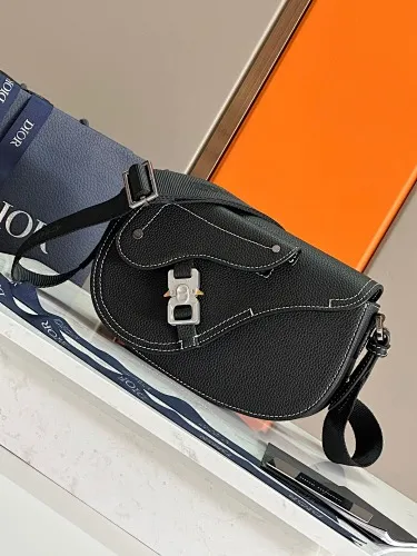 All categories 💚 Top version men’s bags 💚 DIOR 2025 official website new DIOR crossbody bag