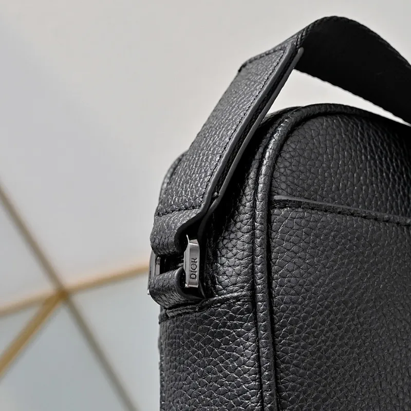 All categories 💚 Top version men’s bags 💚 DIOR 2025 official website new DIOR crossbody bag