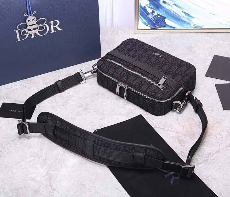 All categories 💚 Top version men’s bags 💚 DIOR 2025 official website new DIOR crossbody bag