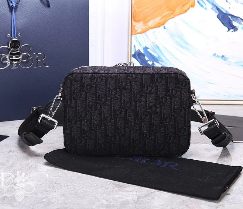 All categories 💚 Top version men’s bags 💚 DIOR 2025 official website new DIOR crossbody bag