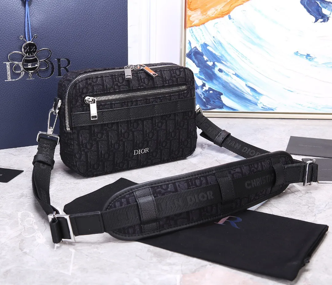 All categories 💚 Top version men’s bags 💚 DIOR 2025 official website new DIOR crossbody bag