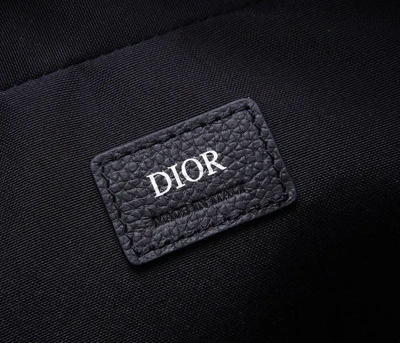 All categories 💚 Top version men’s bags 💚 DIOR 2025 official website new DIOR crossbody bag