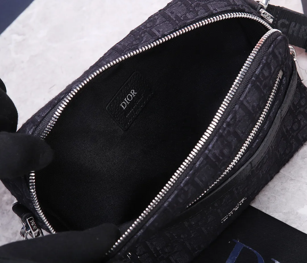 All categories 💚 Top version men’s bags 💚 DIOR 2025 official website new DIOR crossbody bag