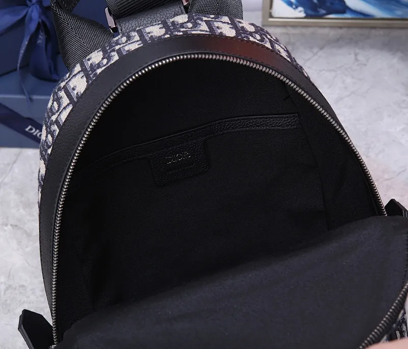All categories 💚 Top version men’s bags 💚 DIOR 2025 official website new DIOR chest bag
