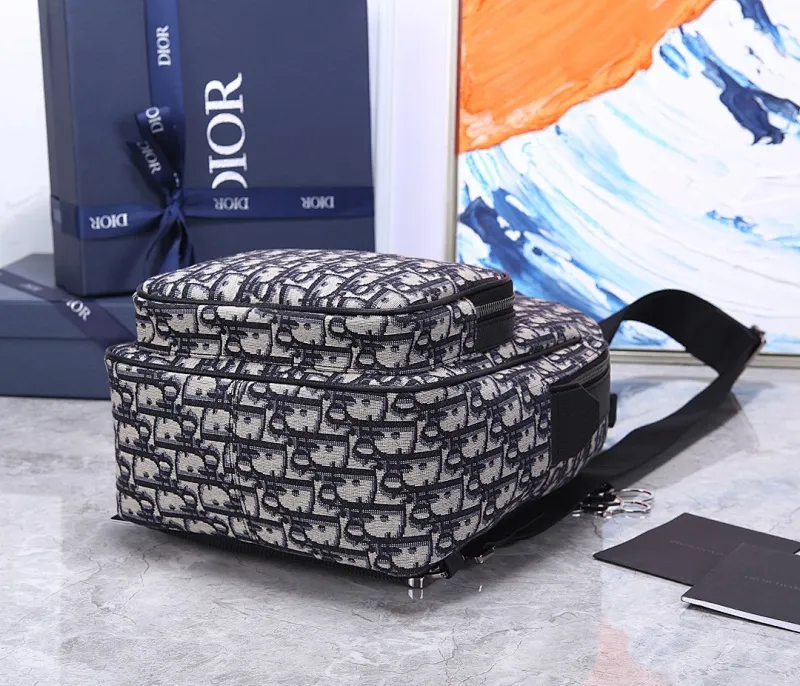 All categories 💚 Top version men’s bags 💚 DIOR 2025 official website new DIOR chest bag