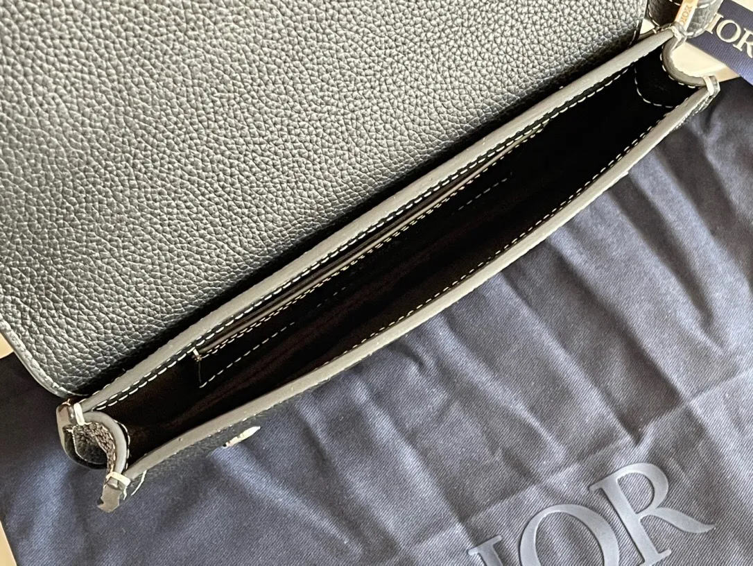All categories 💚 Top version men’s bags 💚 DIOR 2025 official website new DIOR crossbody bag