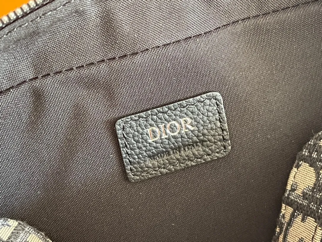 All categories 💚 Top version men’s bags 💚 DIOR 2025 official website new DIOR crossbody bag