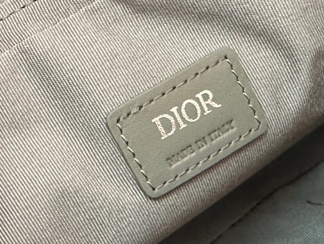 All categories 💚 Top version men’s bags 💚 DIOR 2025 official website new DIOR crossbody bag