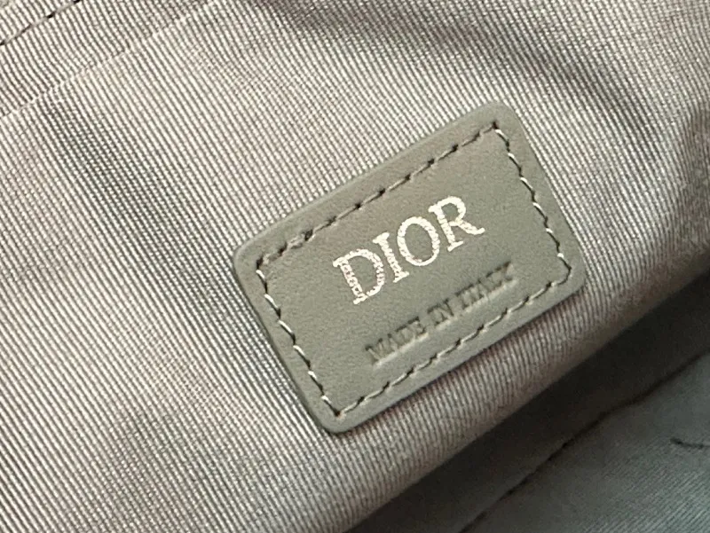 All categories 💚 Top version men’s bags 💚 DIOR 2025 official website new DIOR crossbody bag