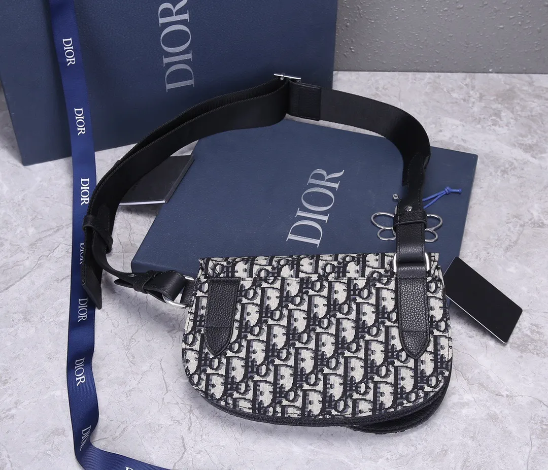 All categories 💚 Top version men’s bags 💚 DIOR 2025 official website new DIOR crossbody bag