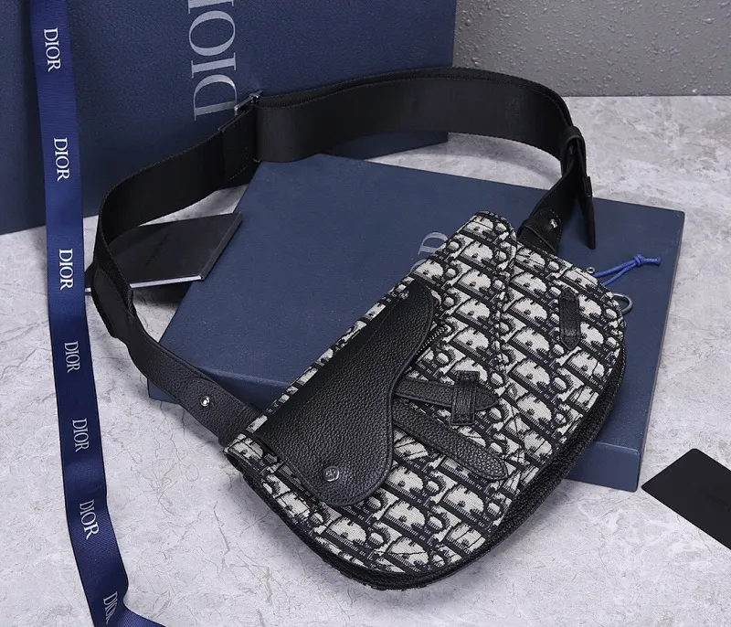 All categories 💚 Top version men’s bags 💚 DIOR 2025 official website new DIOR crossbody bag