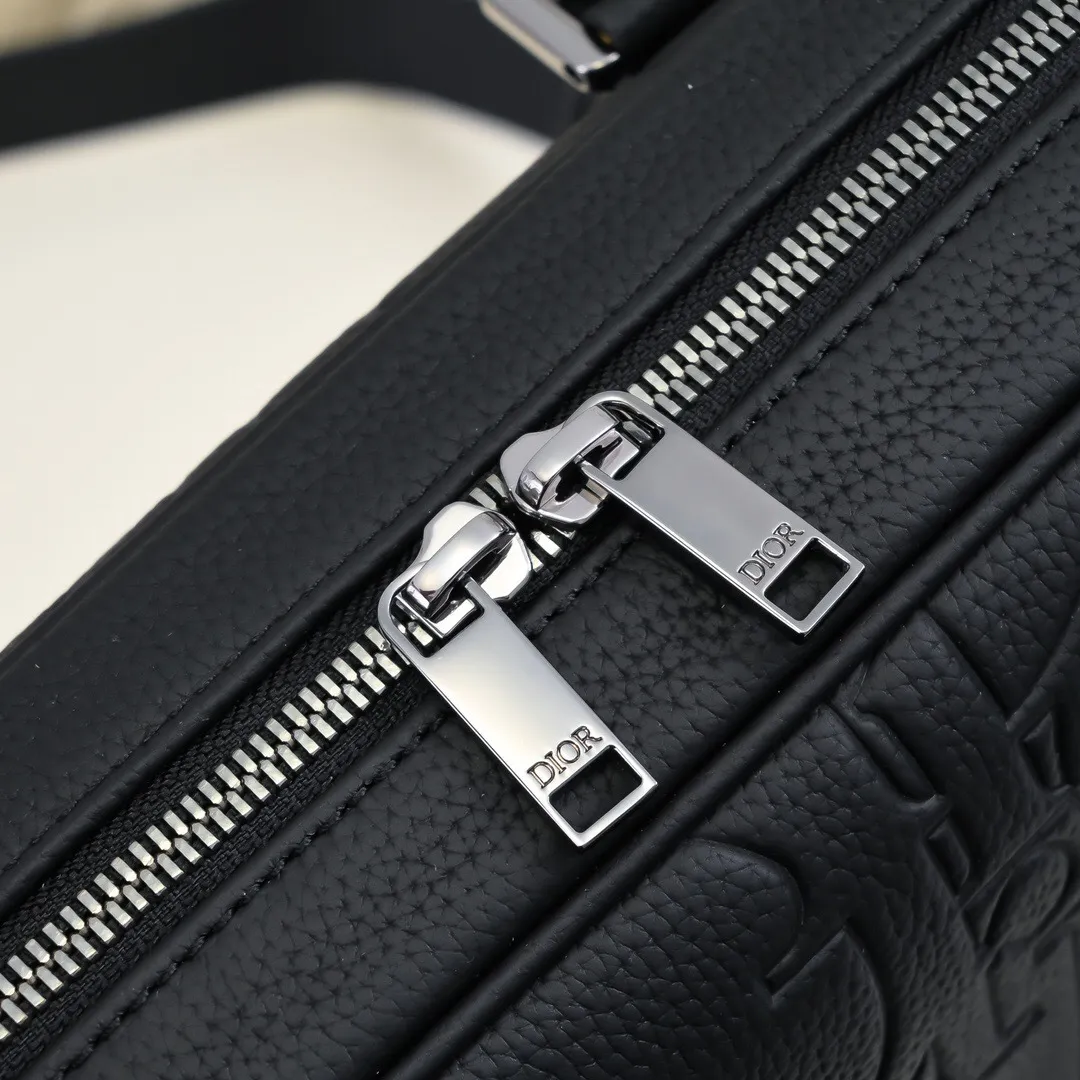 All categories 💚 Top version men’s bags 💚 DIOR 2025 official website new DIOR briefcase