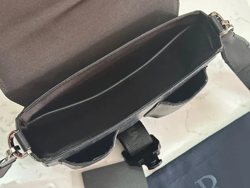 All categories 💚 Top version men’s bags 💚 DIOR 2025 official website new DIOR crossbody bag