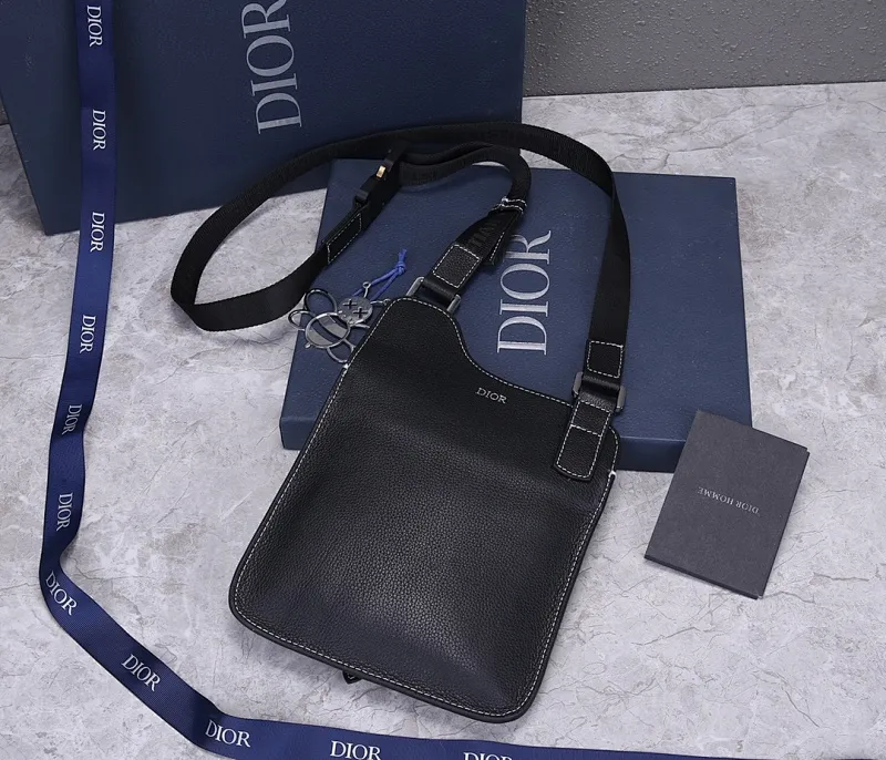 All categories 💚 Top version men’s bags 💚 DIOR 2025 official website new DIOR crossbody bag
