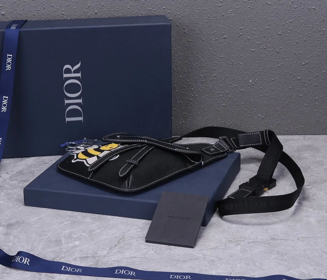 All categories 💚 Top version men’s bags 💚 DIOR 2025 official website new DIOR crossbody bag