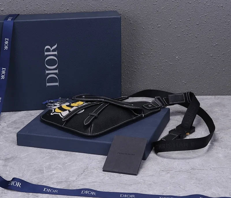 All categories 💚 Top version men’s bags 💚 DIOR 2025 official website new DIOR crossbody bag
