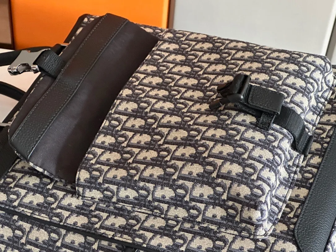 All categories 💚 Top version men’s bags 💚 DIOR 2025 official website new DIOR handbag