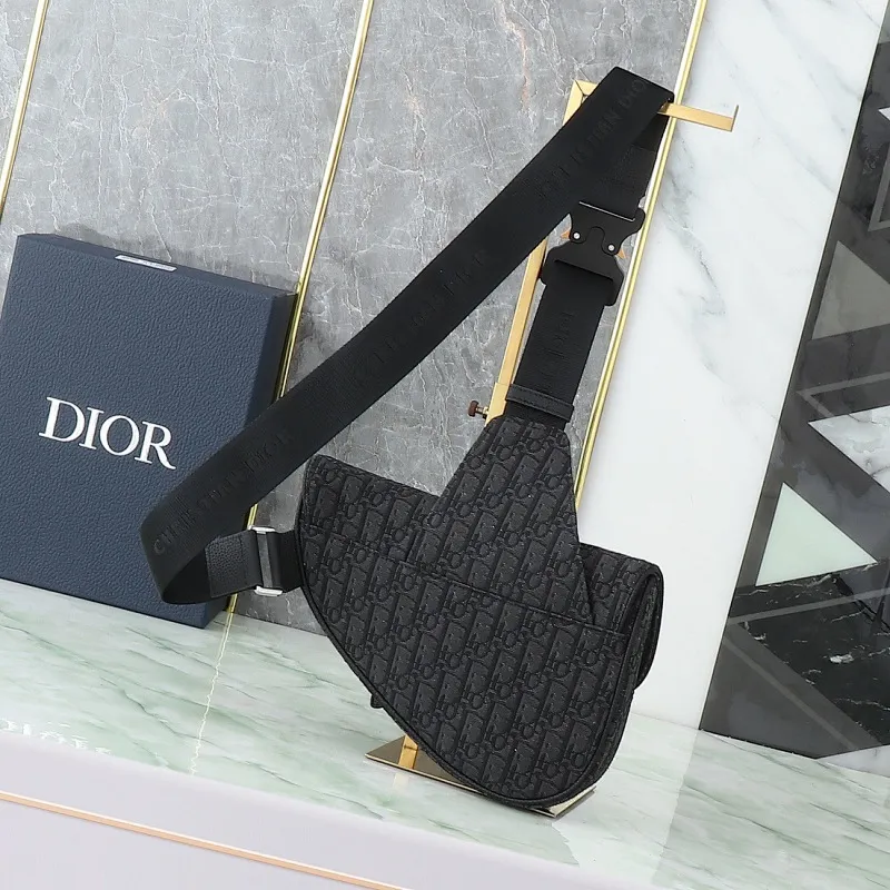 All categories 💚 Top version men’s bags 💚 DIOR 2025 official website new DIOR crossbody bag