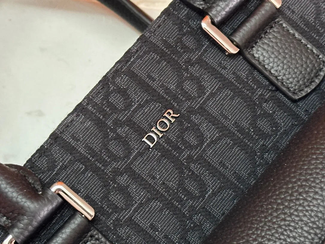 All categories 💚 Top version men’s bags 💚 DIOR 2025 official website new DIOR handbag