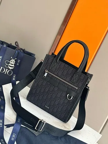 All categories 💚 Top version men’s bags 💚 DIOR 2025 official website new DIOR crossbody bag