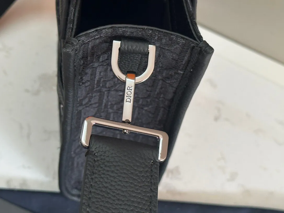 All categories 💚 Top version men’s bags 💚 DIOR 2025 official website new DIOR crossbody bag