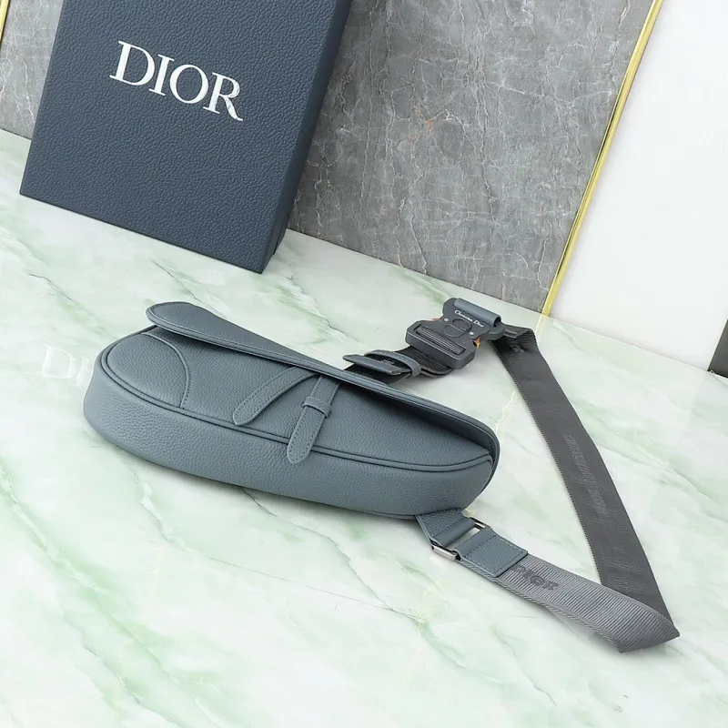 All categories 💚 Top version men’s bags 💚 DIOR 2025 official website new DIOR crossbody bag