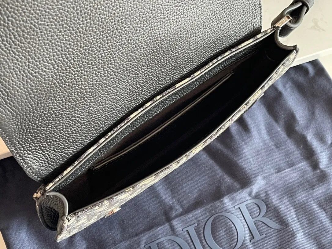 All categories 💚 Top version men’s bags 💚 DIOR 2025 official website new DIOR crossbody bag