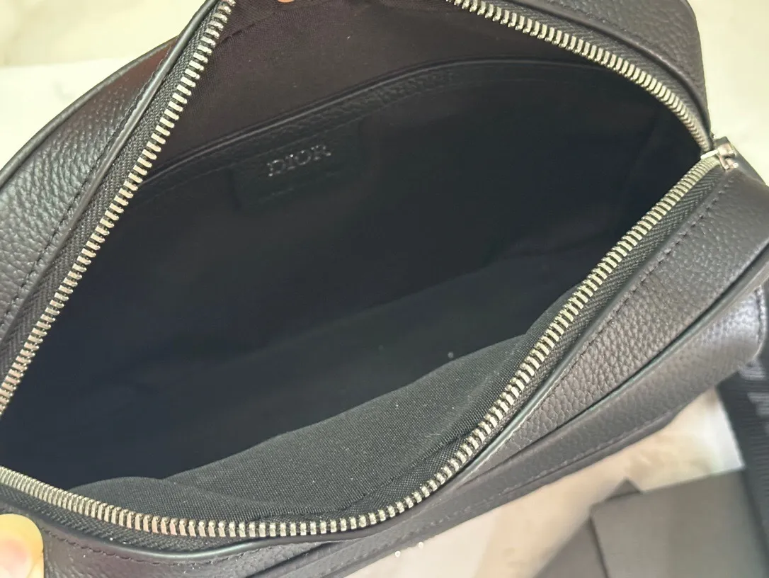 All categories 💚 Top version men’s bags 💚 DIOR 2025 official website new DIOR crossbody bag