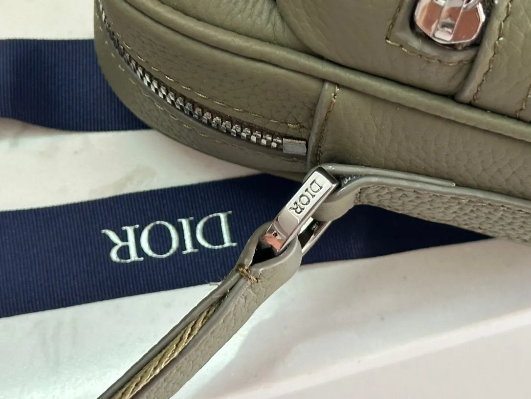 All categories 💚 Top version men’s bags 💚 DIOR 2025 official website new DIOR crossbody bag